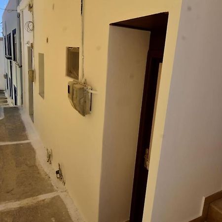Moshovia Studio Κάρπαθος Στο Κέντρο Και Ήσυχαヴィラ エクステリア 写真