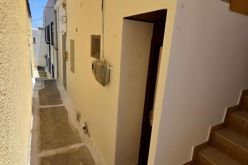 Moshovia Studio Κάρπαθος Στο Κέντρο Και Ήσυχαヴィラ エクステリア 写真